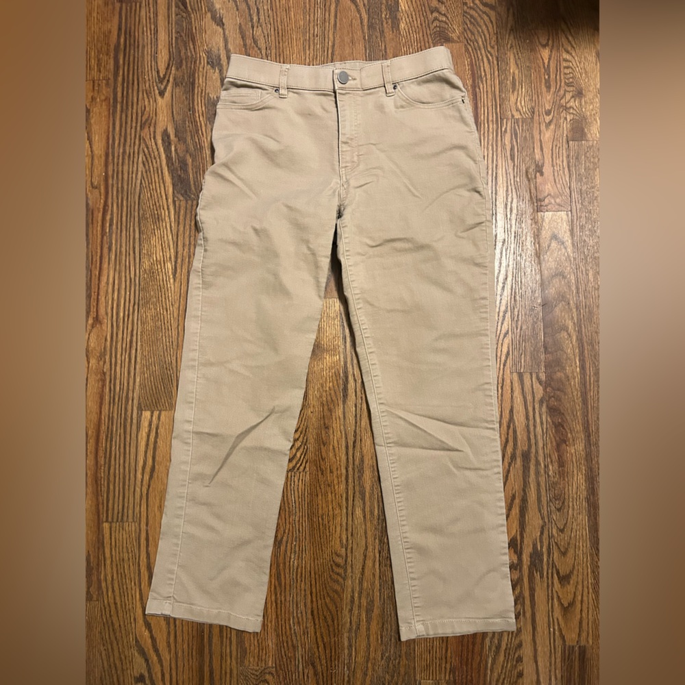 croft & barrow Men's Chino Pants in Light Khaki